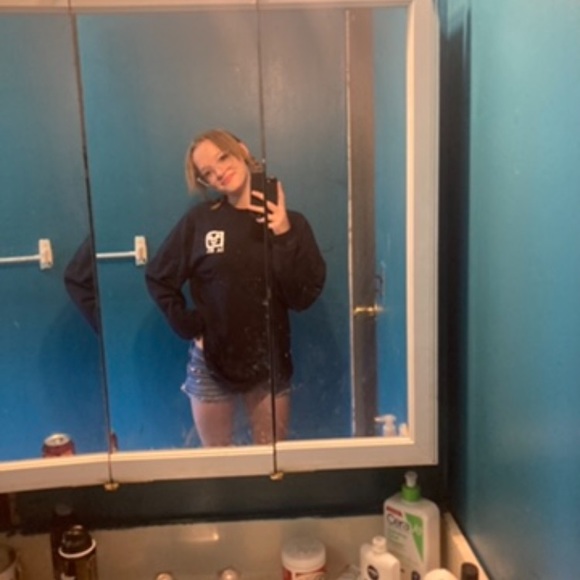 Meet your Posher, Aspen - Picture 1 of 1